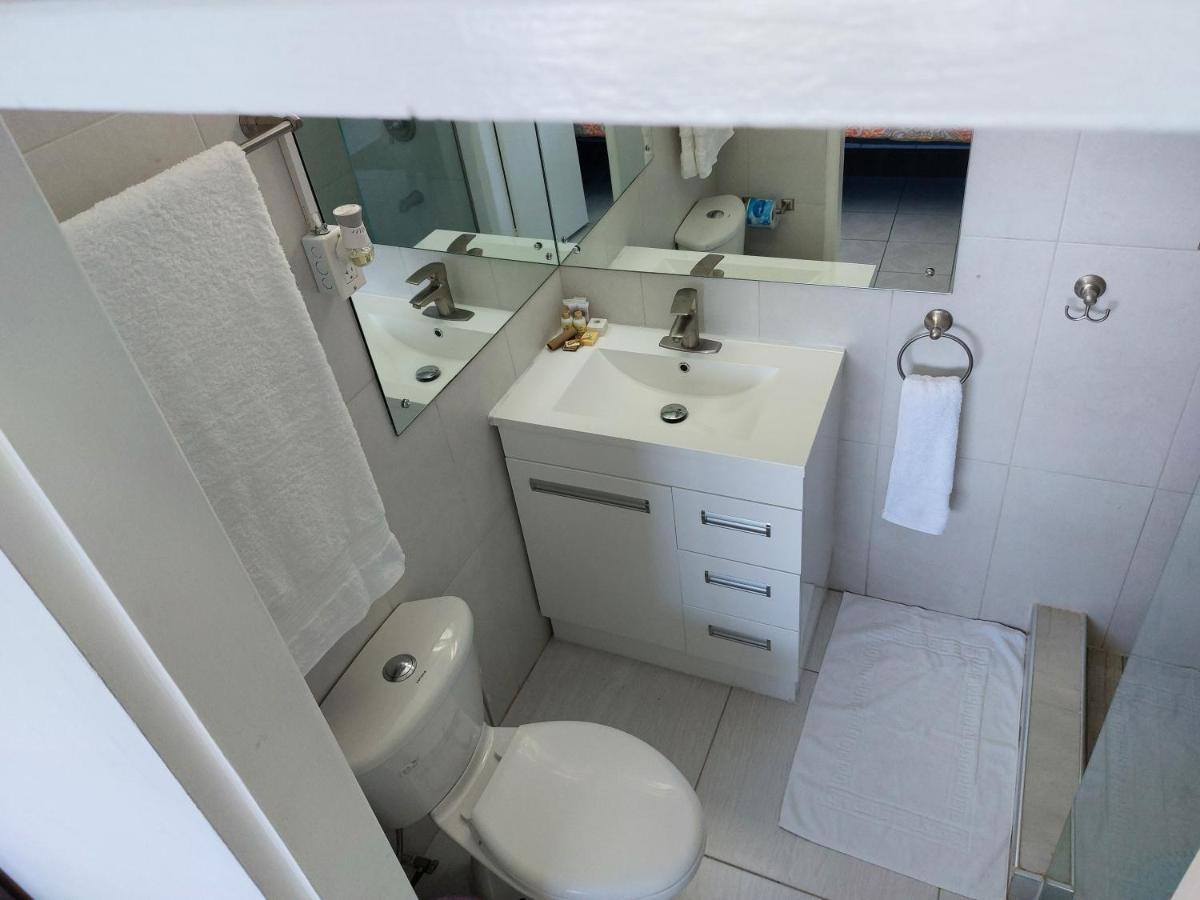 Contemporary Ocean View 2Bed Carib Ocho Rios Condo Εξωτερικό φωτογραφία